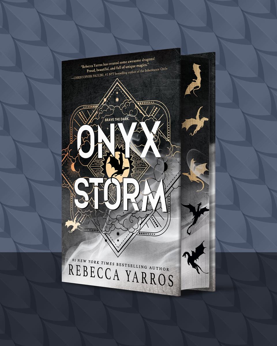 Onyx Storm (Wing and Claw Collection) by Rebecca Yarros | Oliver
